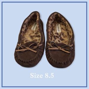 Airwalk Suede Moccasins Brown Womens Size 8.5